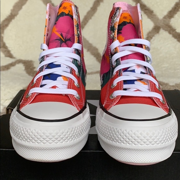 CONVERSE CTAS LIFT HI PLATFORM WMNS - Picture 10 of 16